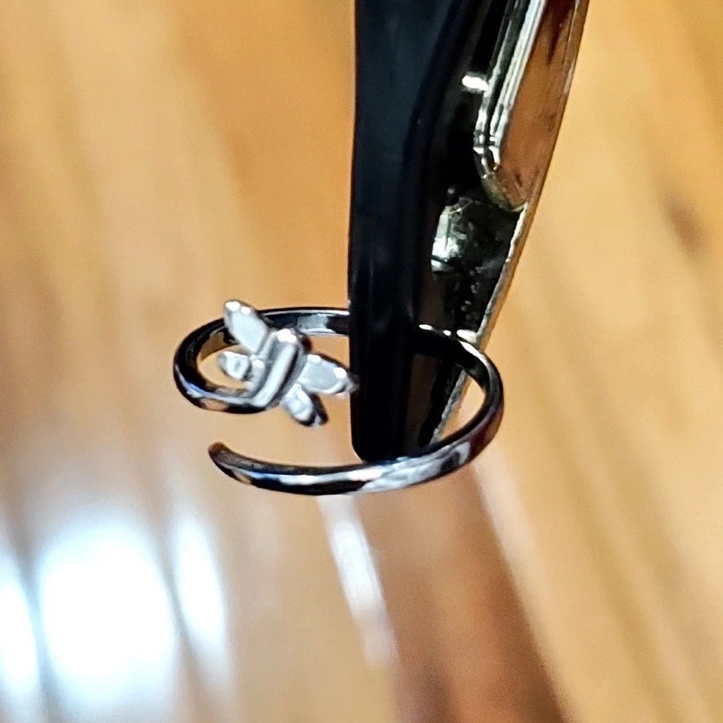 Sterling Silver Butterfly Toe Ring Sterling Silver Butterfly Toe Ring